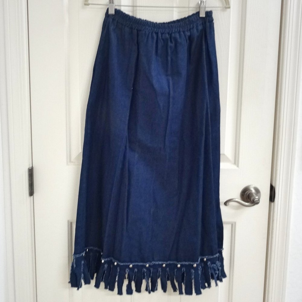 Alfredo's Wife Broomstick Prairie Skirt in Dk Denim w/Studs